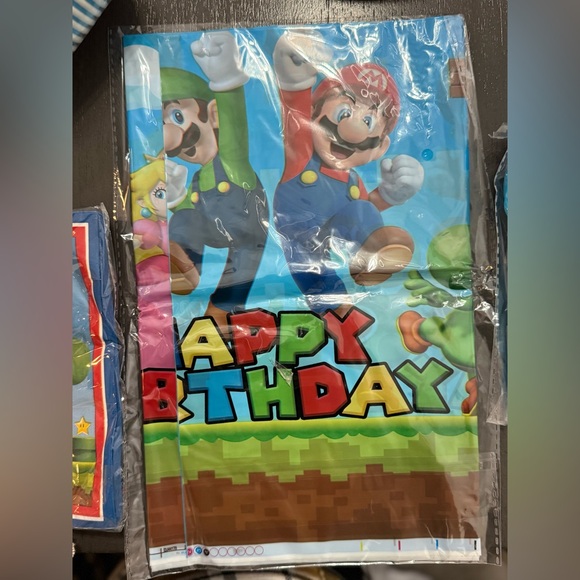 Colorful Mario Party Tableware Set - Picture 4 of 10